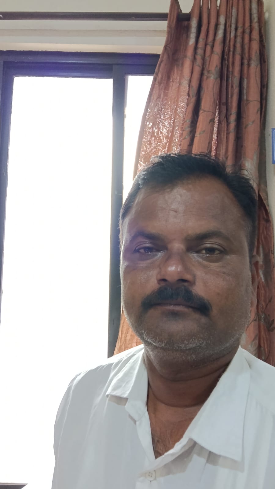 कर्मचारी